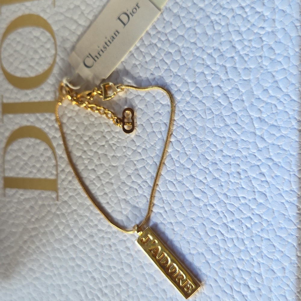 Dior Gold J'adore Charm Barcelet, Dust Bag,‎ Pouch And Box - Picture 3 of 4